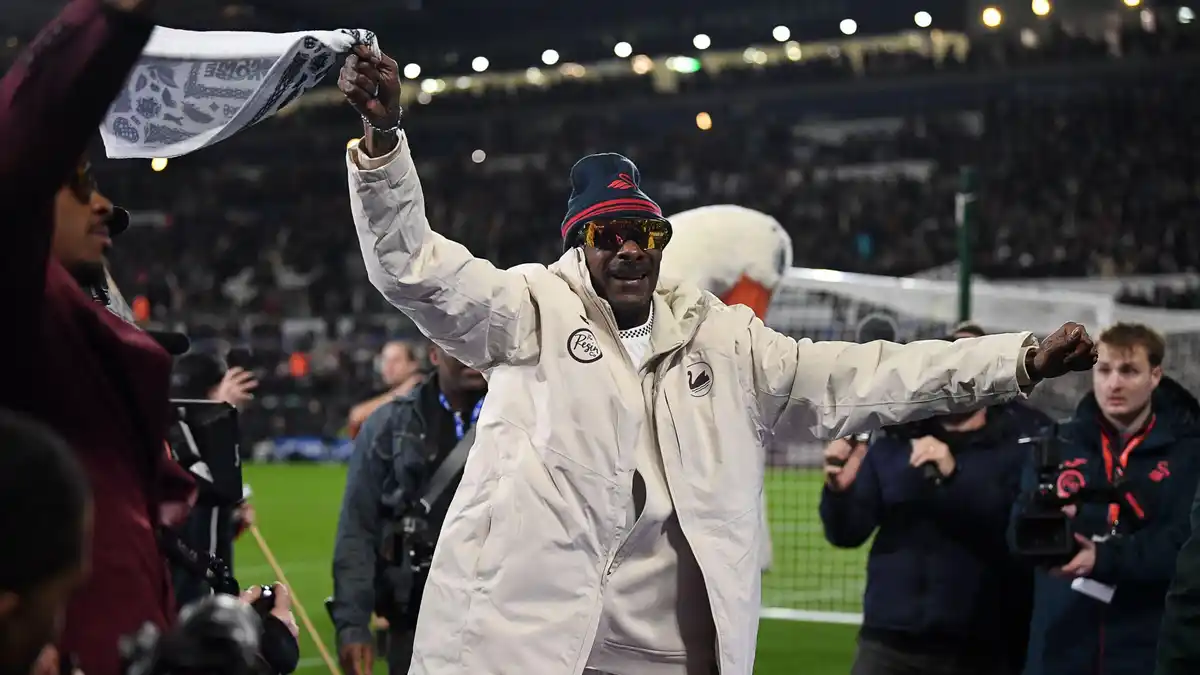 Snoop Dogg at Swansea's game against Preston last season