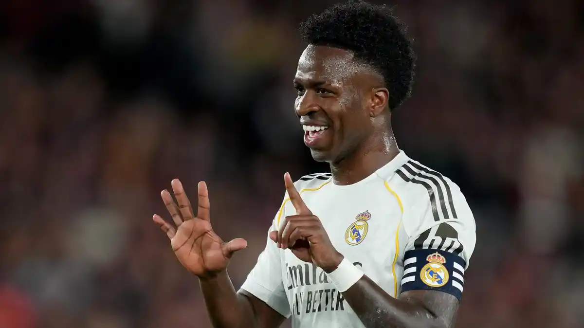 Real Madrid player Vinicius Jr celebrates