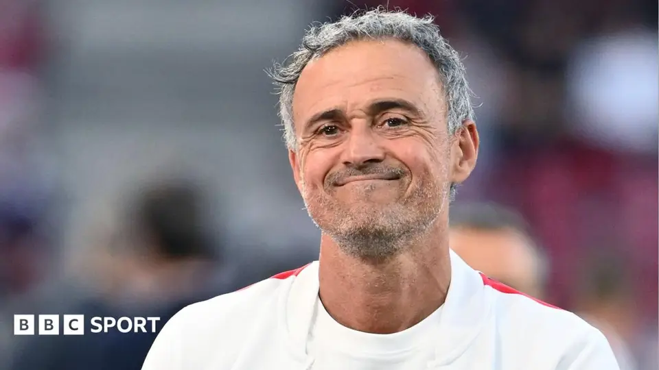 หลุยส์ เอนริเก เซ็นสัญญาฉบับใหม่ ขยายเวลาคุม PSG ต่อไป